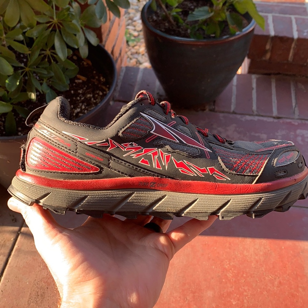 Men’s Altra Lone Peak 3.5 Size 10 like new
